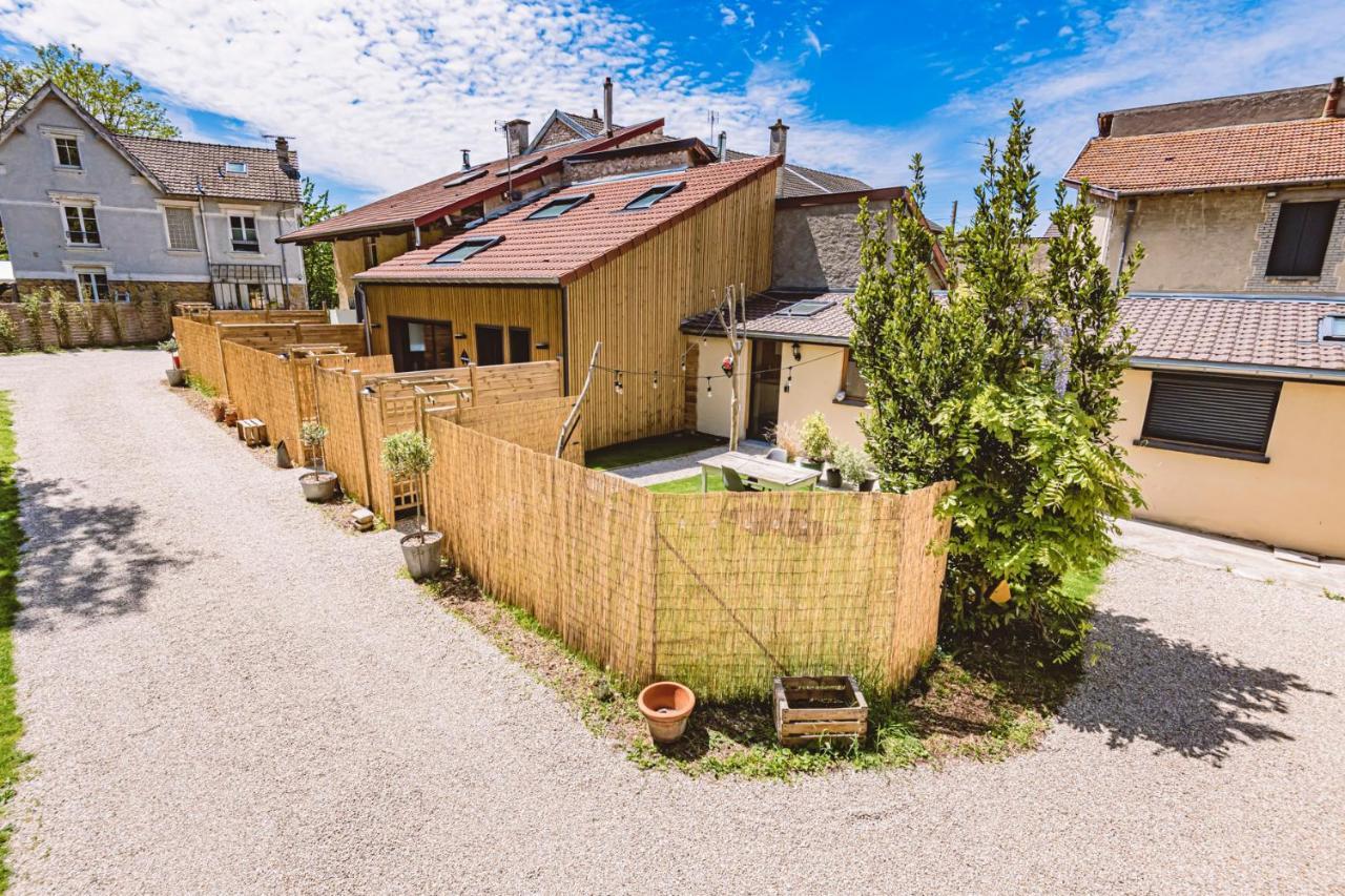 Gîtes Sérénaé avec vue sur rivière Val de Vesle Exterior foto